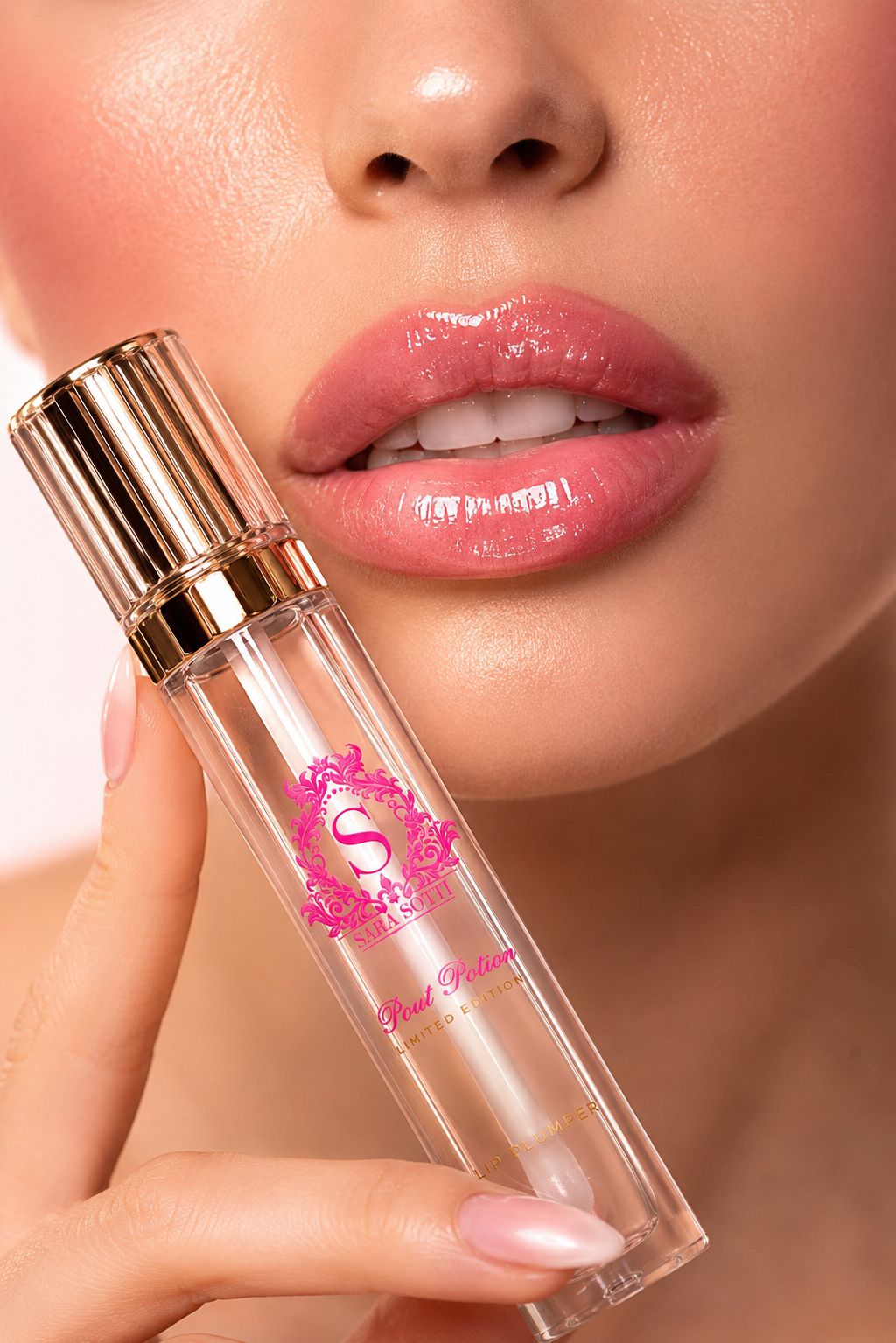 Sara Sotti 'Pout Potion' Clear Lip Plumper Limited Edition