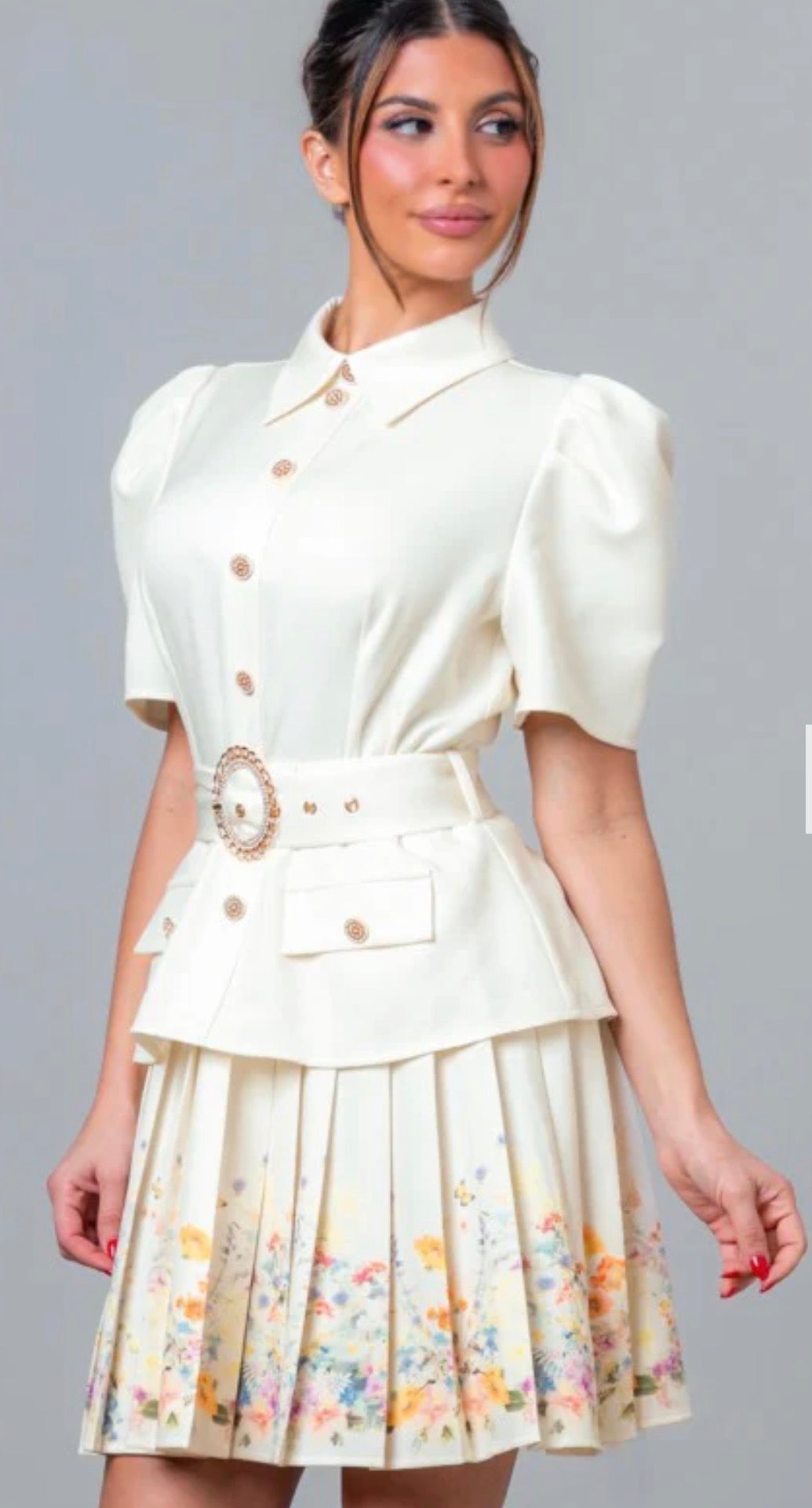 'French Gardens' Ivory Floral Belter Dress With Puff Sleeves